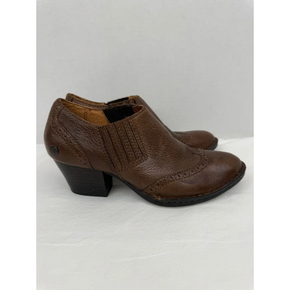 Born Brown‎ Leather Wingtip Shooties Block Heel Ankle Booties W82419 Size 8/39